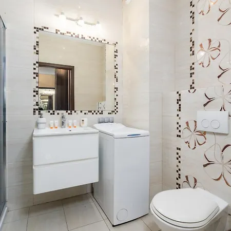 Appartamento Centre Air-conditioned & Pet-friendly By Renters